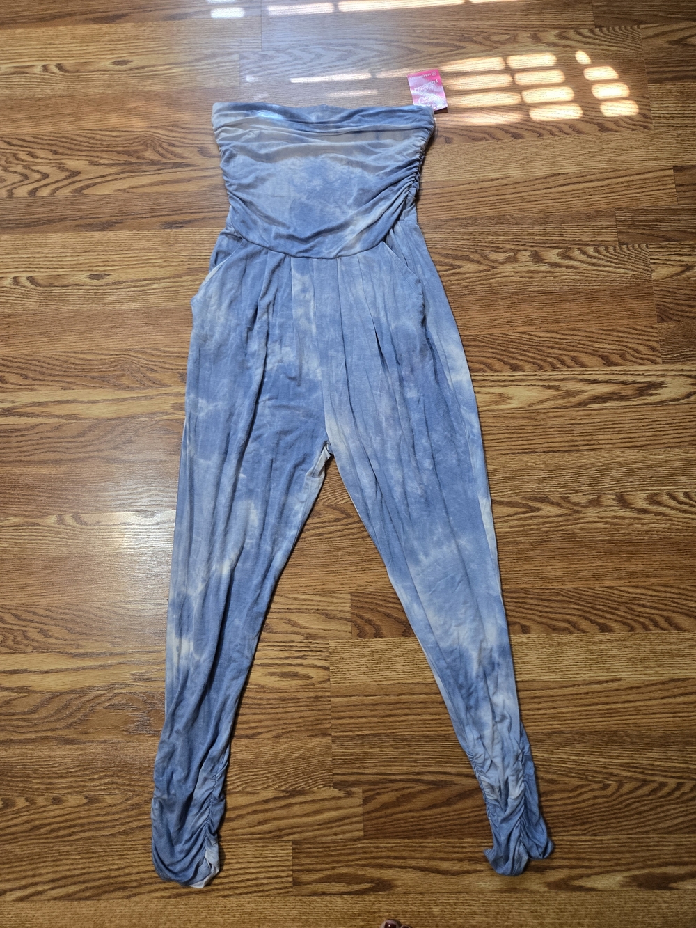 NWT Heart & Hips Strapless Blue Tie-Dye Jumpsuit Sz M - Picture 2 of 6